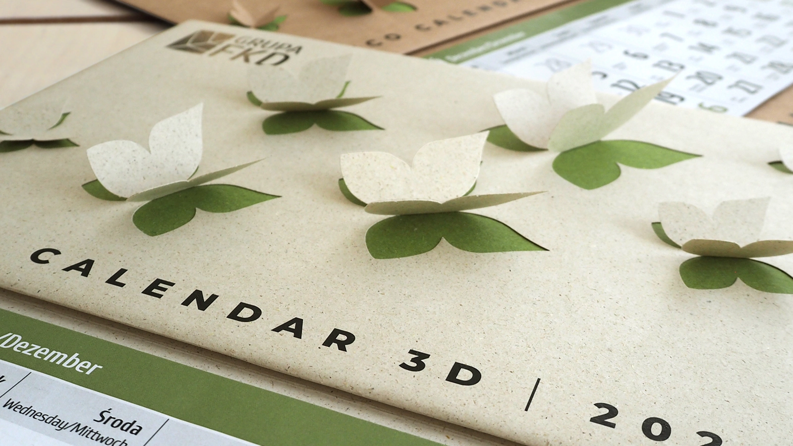 Grupa FKD - kalendarz ECO trójdzielny z wypukłą główką 3D